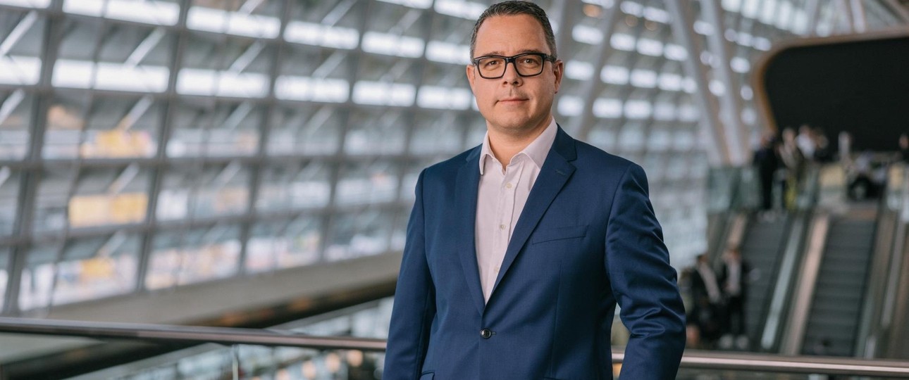 lukas brosi flughafen zuerich