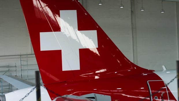 Germania Flug ist eine Schweizer Airline mit Schweizer Lizenz. Das erste Flugzeug wurde nun in Bratislava lackiert.