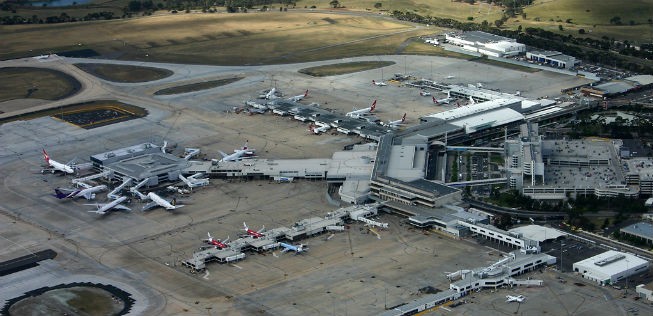 Der internationale Flughafen im australischen Melbourne (Bild) beförderte im Jahr 2014 27 Millionen Passagiere. Die anderen Flughäfen Avalon, Essendon oder Moorabbin vermelden dagegen kleinere Passagierzahlen gewohnt.