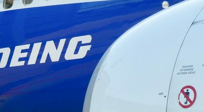 Flieger mit Boeing-Logo: Der Hersteller wird jetzt von Camair-Co verklagt.