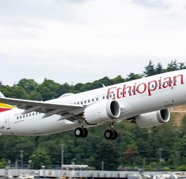Boeing 737 max von Ethiopian: Steht in Athen fast einen Tag am Boden.