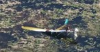 Eine Cessna 172 abgestürzt in den Everglades: Der Pilot rettete sich auf die Tragfläche.