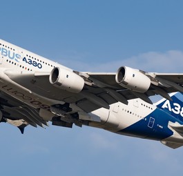Airbus A380: Das erste Exemplar des Flugzeugs führte einen letzten Flug durch ...