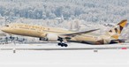 Boeing 787-9 von Etihad im Schnee: 5G kann zu Problemen führen.