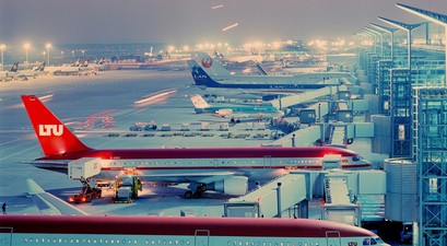 Terminal 2 im Jahr 1999: Beim Start ein hochmodernes Gebäude.