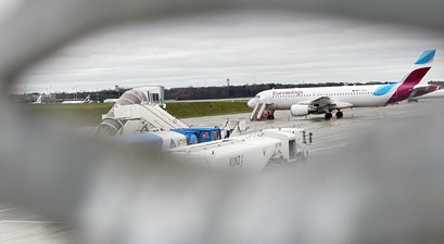 eurowings hamburg tankfahrzeug