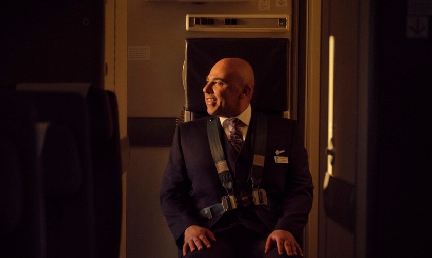Kabinencrew von British Airways: Wer das Personal heimlich filmt, dem drohen Strafen.