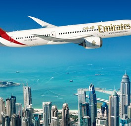 Boeing 787-9 in den Farben von Emirates: Die Golfairline wählte nun die mittelgroße Dreamliner-Variante.