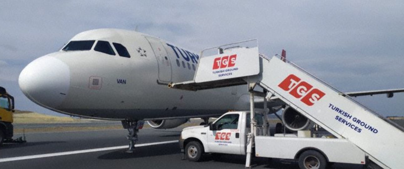 Airbus A321 ohne Vorderräder: Niemand wurde verletzt.