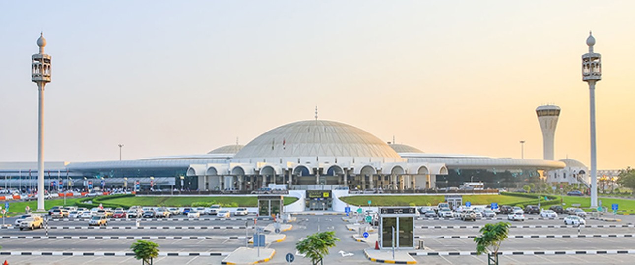 Flughafen Sharjah: Alternative zum Dubai International Airport.