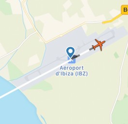 Ibiza: Der Lufthansa-Jet ist auf der Landebahn.