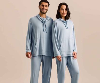 So sieht die neue Loungewear von Emirates aus.