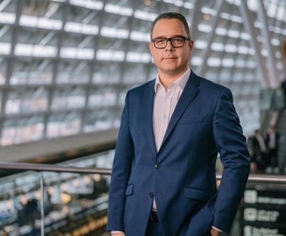 lukas brosi flughafen zuerich