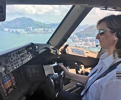 Sabine Aspelmeyer ist First Officer auf der Boeing 777