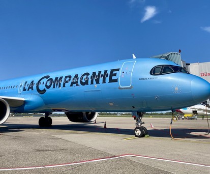 Airbus A321 LR von La Compagnie am Flughafen Düsseldorf: Ab April 2027 regelmäßig zu Gast.