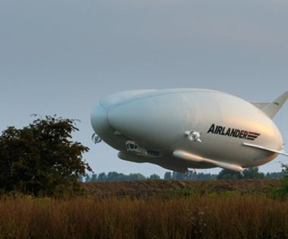 Rekordflugzeug Airlander legt Bruchlandung hin