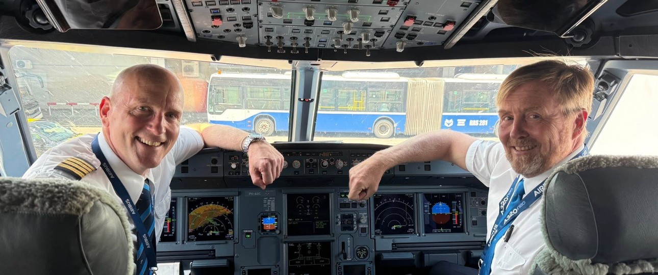 König Willem-Alexander im Airbus-Cockpit: Neuer Karriere-Abschnitt.