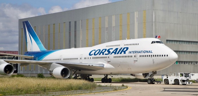 Mitte Juni flog Corsair ihre letzte Boeing 747 von Paris-Orly zum Cotswold Airport. Am britischen Flughafen betreibt Air Salvage International eine Abwrackanlage für Flugzeuge. Vorerst aber werden die drei Jumbos nur eingelagert.