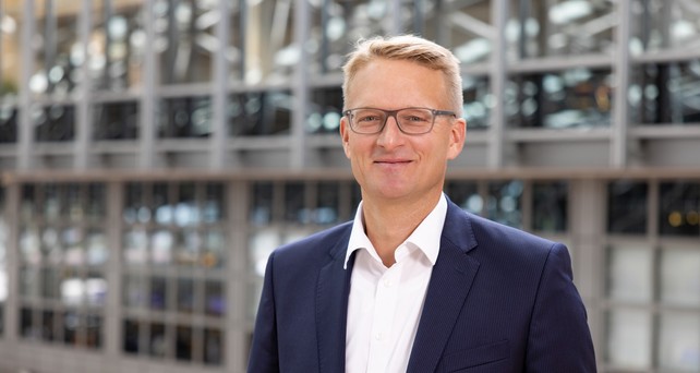 christian kunsch flughafen hamburg