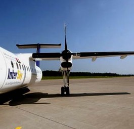 Flieger von Intersky: Die Airline steckt in Turbulenzen.