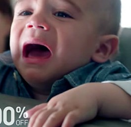 Auf diesem Flug sind schreiende Babys willkommen