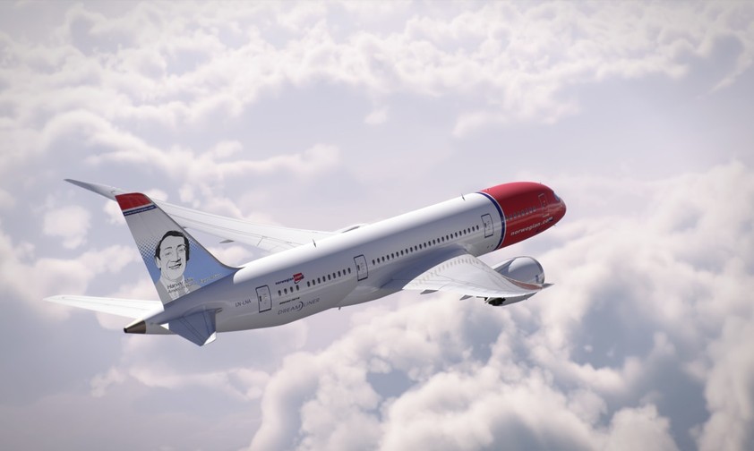 Dreamliner mit Harvey-Milk-Portrait: Ein neuer Tail Fin Hero.