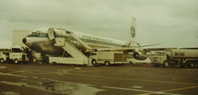 PANAM B707 am Monrovia-Robertsfield Airport ca. 1974.