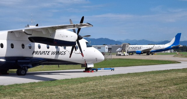 do328 private wings e170 peoples