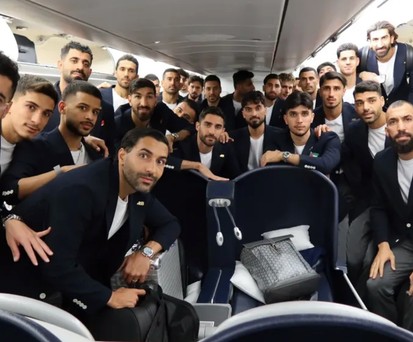 Die iranische Nationalmannschaft im Airbus A340-600 von USC: Anreise zur WM.