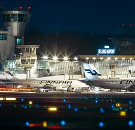 Flughafen Helsinki: Die russischen Autos nerven den Airport.