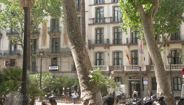 Rang 8: Madrid - Barcelona, 505 km - 111 Dollar.