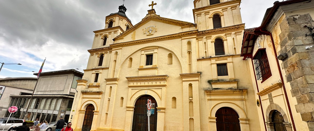 Eine Kirche in Bogota: Die Stadt verbindet Tradition und Moderne.