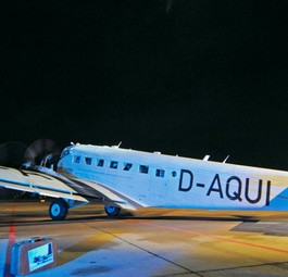 Junkers Ju-52: The historic matriculation D-AQUI is registered as a brand.