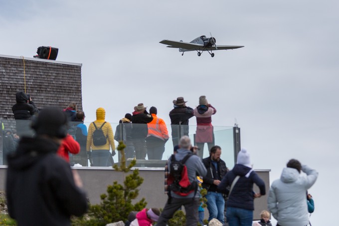 Flugzeuge und grenzenlose Aussicht