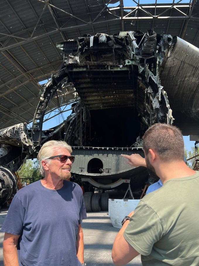 Die Ukrainer hoffen auf Bransons Hilfe beim Aufbau einer neuer Mriya.