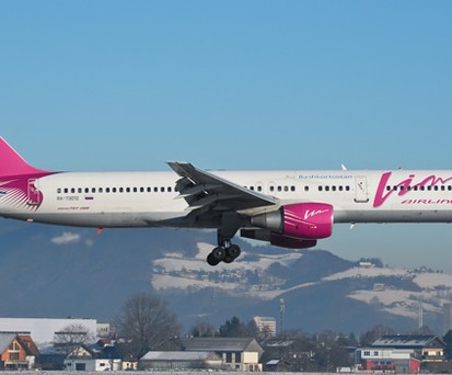 B757-200 von Vim-Avia: Vorerst darf man nicht mehr in Europa landen.