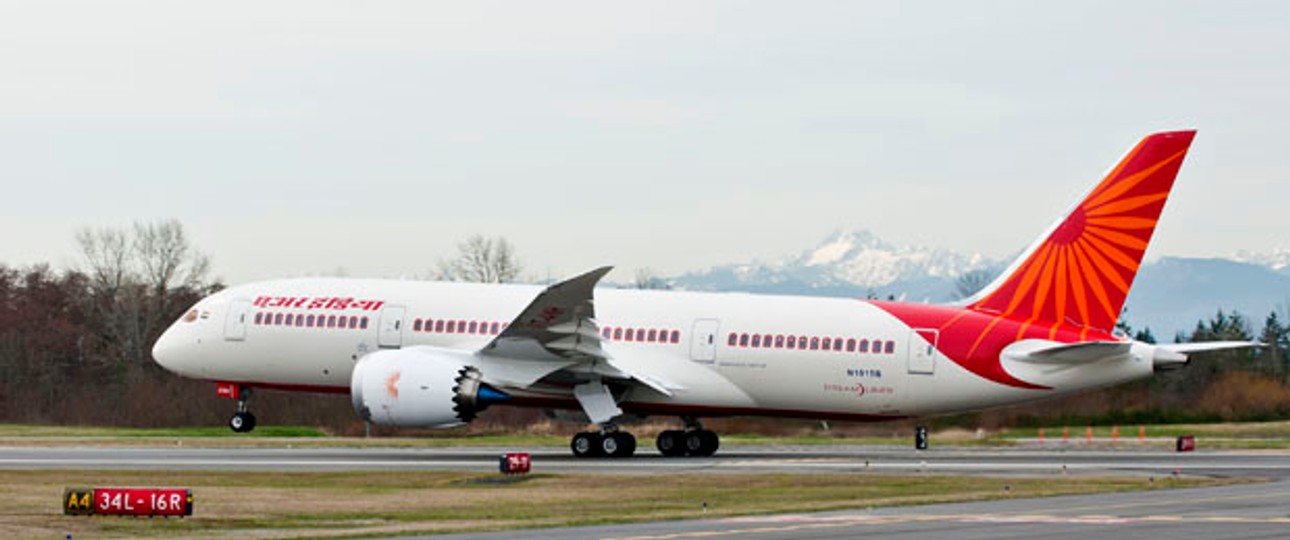 Dreamliner von Air India: Wegen Pilotenmangel für zwölf Stunden geparkt.