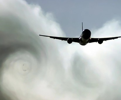 Flugzeuge in der Luft: Turbulenzen nehmen weiter zu.