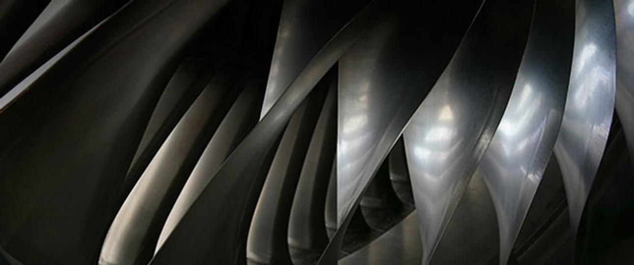 Detail eines Treibwerks des Typs Trent 900: Rolls Royce passt die Motoren an.