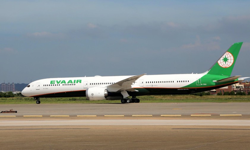 Boeing 787-10 von Eva Air: Mit solchen Fliegern soll es wieder losgehen.