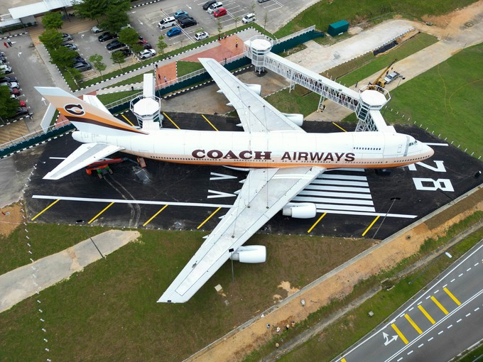 Die 747-200 aus der Luft. Früher flog die Maschine für Lufthansa.