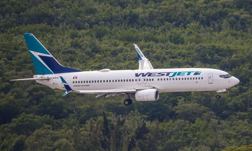 Boeing 737-800 von westjet: Die airline muss 21 Flugzeuge erneut umrüsten.