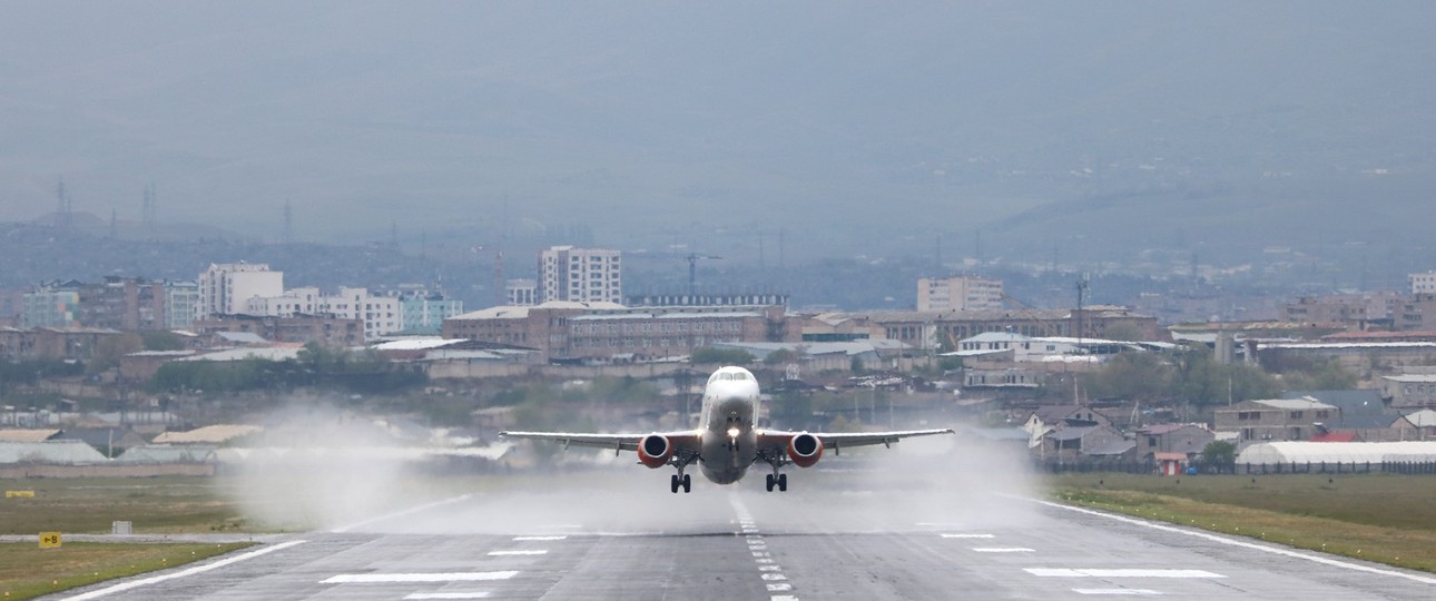 Mit 3850 Metern groß genug für alle gängigen Verkehrsflugzeuge.