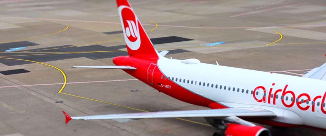 Am 15. August stellte Air Berlin einen <a href="https://www.aerotelegraph.com/deutsche-regierung-stuetzt-air-berlin" target="_blank" rel="noopener">Antrag auf Eröffnung eines Insolvenzverfahrens</a> in Eigenverwaltung. Am 27. Oktober wurden die <a href="https://www.aerotelegraph.com/abschied-air-berlin-duesseldorf-das-sind-unsere-strecken-und-flugzeuge" target="_blank" rel="noopener">letzten Flüge der zweitgrößten deutschen Fluglinie offiziell verabschiedet</a>.