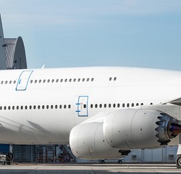 Die Boeing 747-8 mit dem Kennzeichen N458BJ: Wir dinzwischen in Arizona zerlegt.