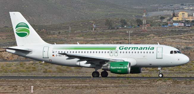 Airbus A319 von Germania: Vor Bremen kam ihm ein Segelflugzeug nahe.