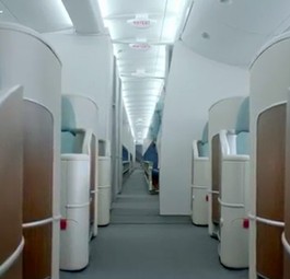 Eine Bar und einen Duty-Free-Shop gibt es an Bord der Korean-Superjumbos, ebenso wie eine Lounge für Premium-Reisende. Allein für den Shop gehen 13 Economy-Sitze verloren.