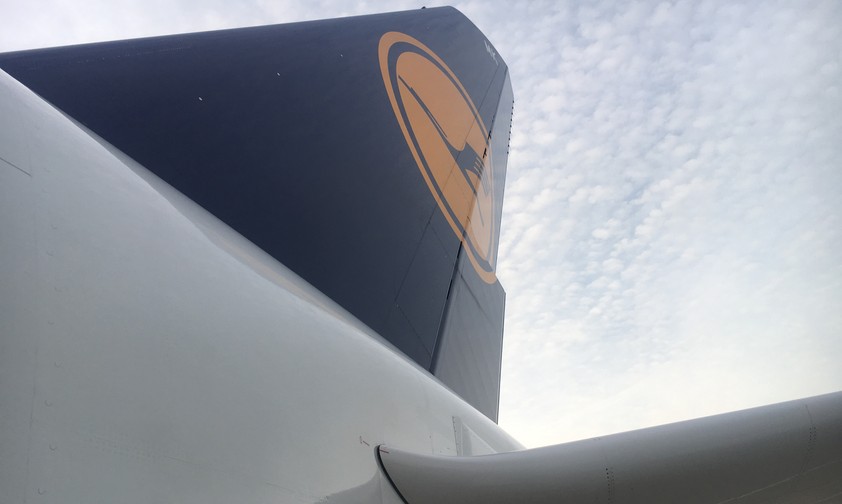 Lufthansa-Jet: Bald gibt es eine Art Bahncard.