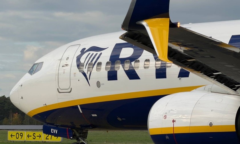 Boeing 737 von Ryanair: Bleibt ohne Starlink-Antennen.