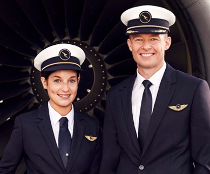 Klassisch und elegant sollen die neuen Uniformen von Qantas sein.
